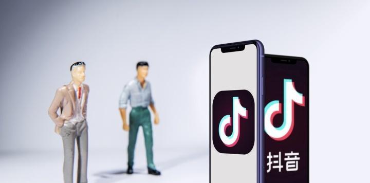 如何领取抖音12期免息券（详解抖音免息券领取方法）